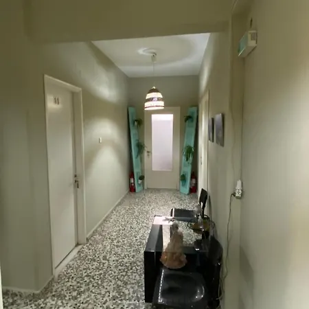 Panagioula Lägenhet Méthana