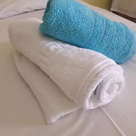 شقة Panagioula Méthana
