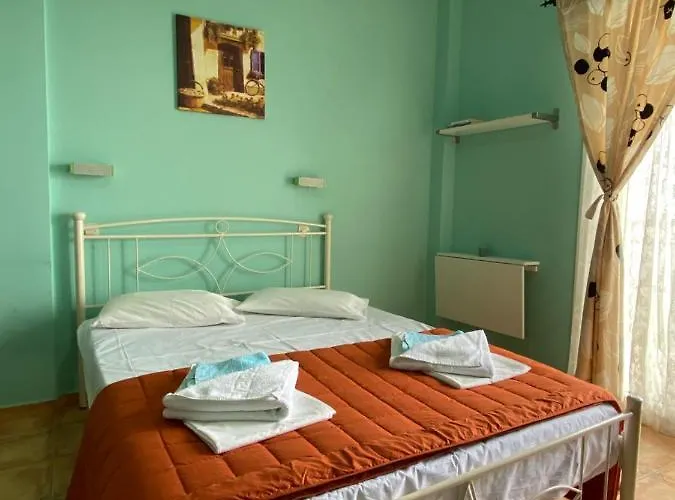 Panagioula * Méthana